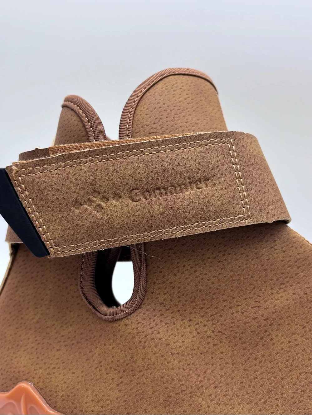 NWOT! COMANIER DESING! THE ORIG! FURY THE KING, BROWN/ORANGE! SZ 46/ US 12.5